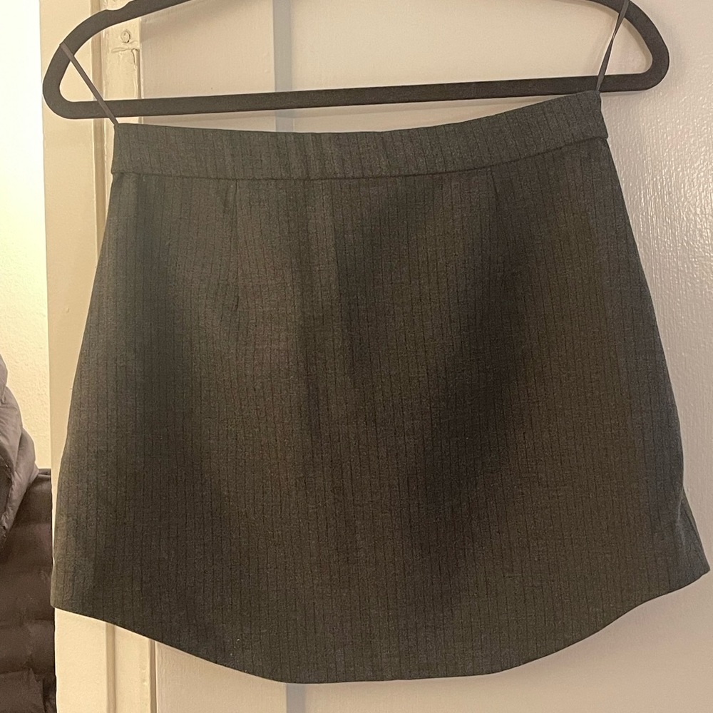 Zara grey pinstripe mini skirt!